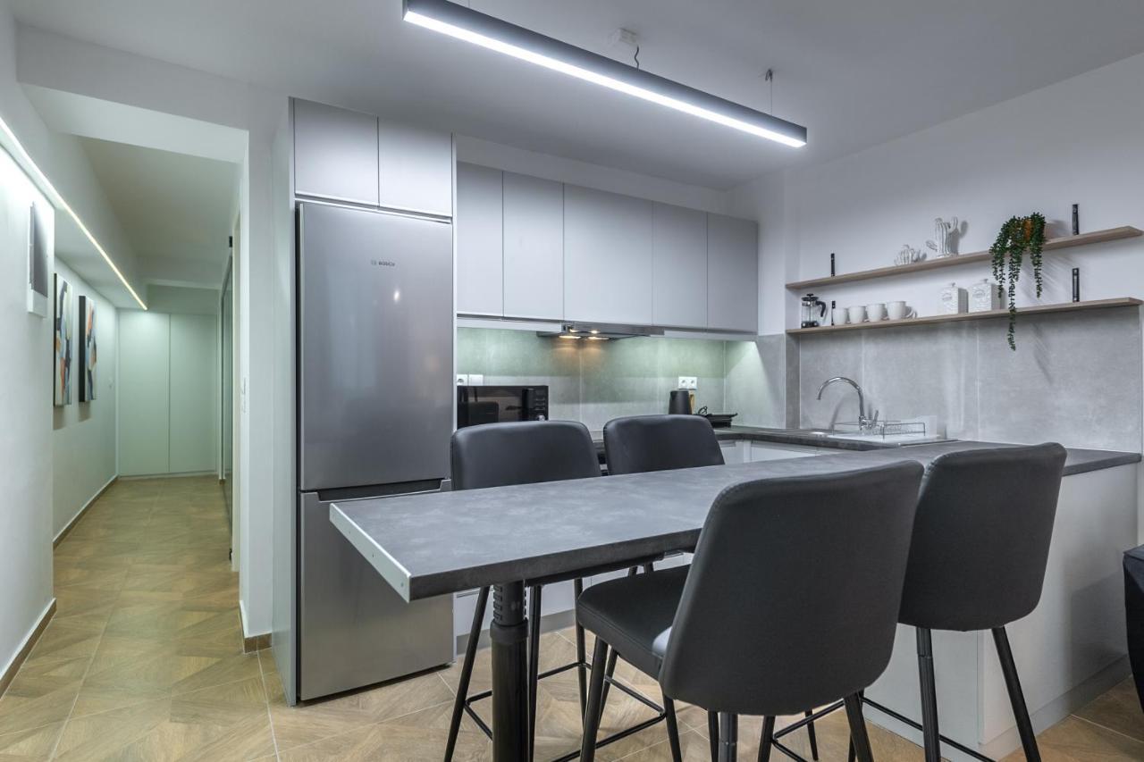 Phaedrus Living Luxury Downtown Flat Acropolis Atena